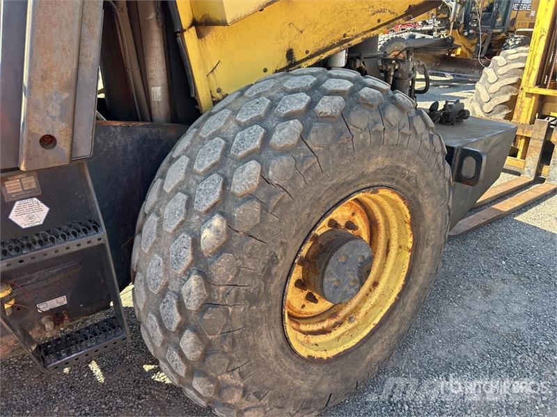 Bomag Smooth Drum Compactor Vienvalča grunts veltņi