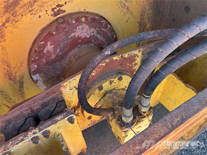 Bomag Smooth Drum Compactor Vienvalča grunts veltņi