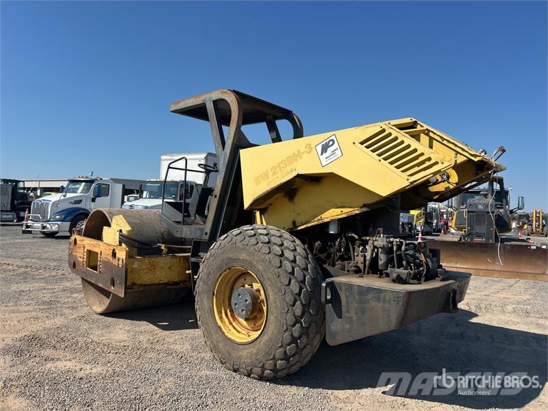 Bomag Smooth Drum Compactor Vienvalča grunts veltņi