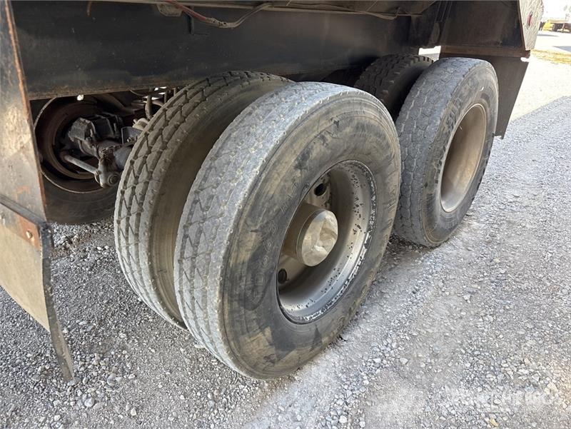Borco 30 ft T/A End Dump Trailer Reboques basculantes