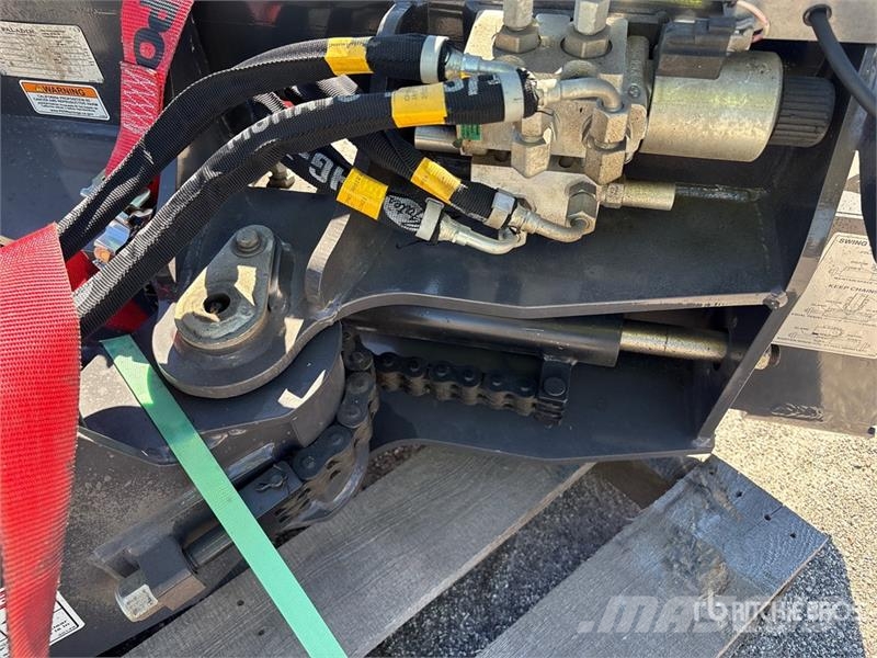 Bradco 112140 47 in Bradco Swing Backhoe Attachment مكونات أخرى