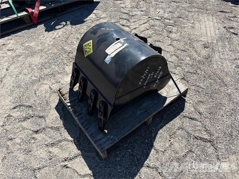 Bradco Bucket 18 in Digging Backhoe Rear Bucket دلاء