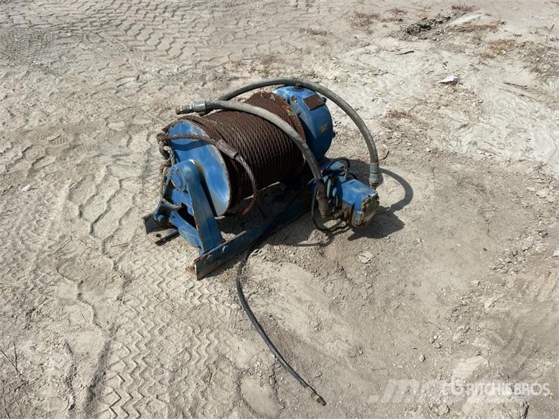 Braden Hydraulic Winch المصاعد والرافعات المادية