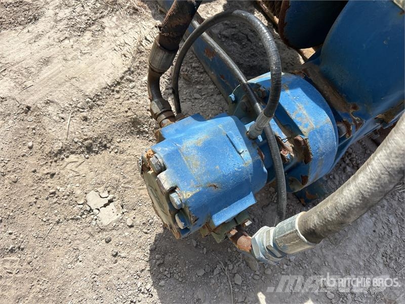 Braden Hydraulic Winch المصاعد والرافعات المادية