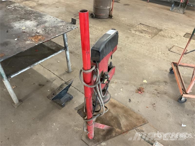 Brake Liner Rivet Machine Andre komponenter