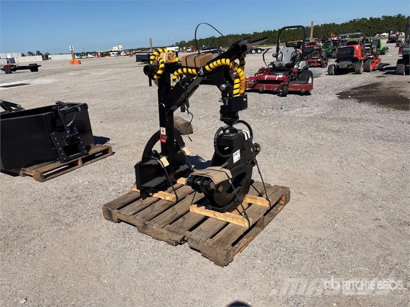  Branch Manager T1010U 24 ft Mini Log Grapple ماكينات زراعية - غير ذلك