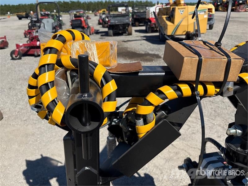  Branch Manager T1010U 24 ft Mini Log Grapple ماكينات زراعية - غير ذلك