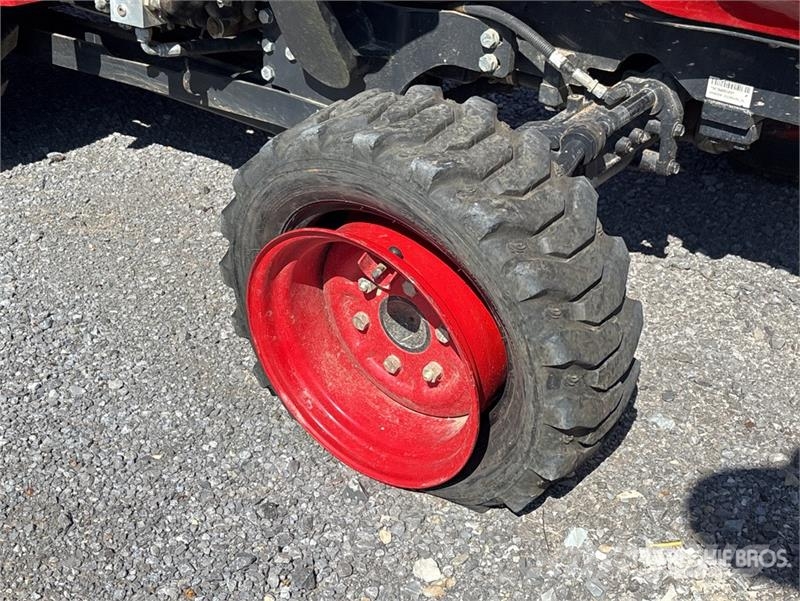Branson 3151R 2WD Tractor Traktory