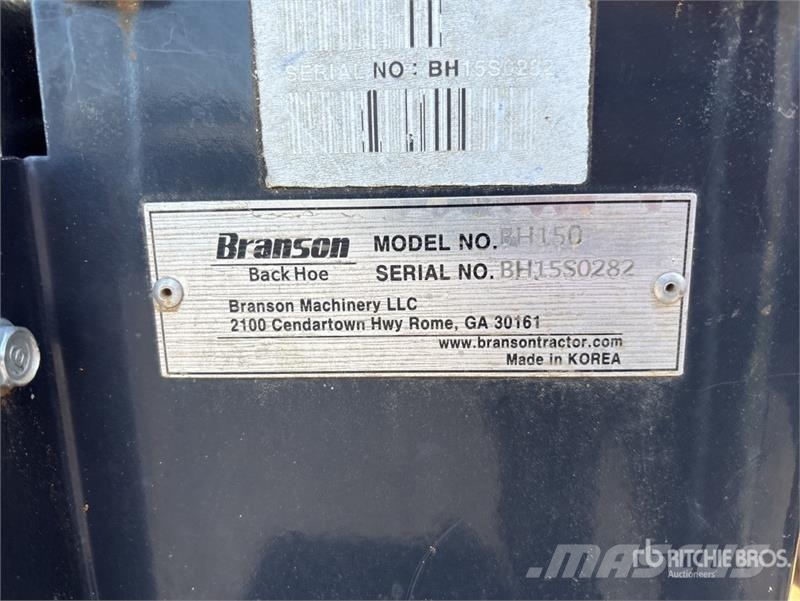 Branson 3151R 2WD Tractor Traktory