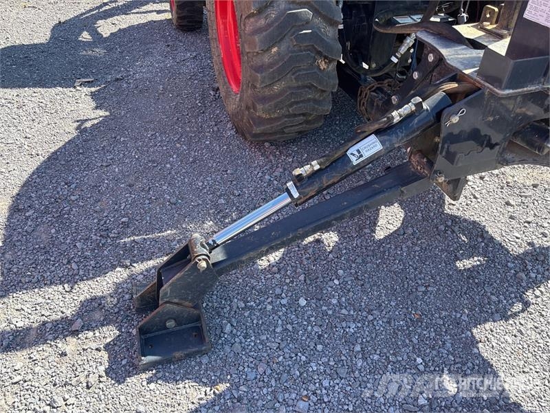 Branson 3151R 2WD Tractor Traktory