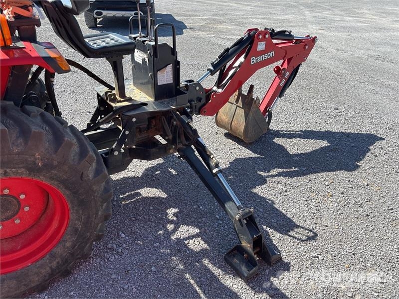 Branson 3151R 2WD Tractor Traktory