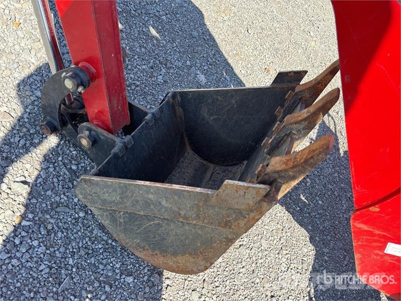 Branson 3151R 2WD Tractor Traktory