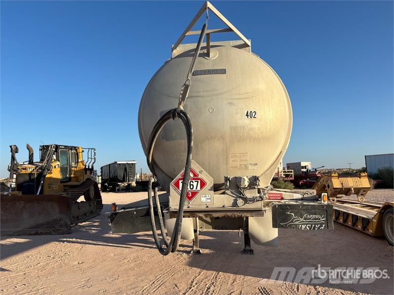 Brenner 8820 gal T/A Crude Oil Tanker Trailer Tankanhængere