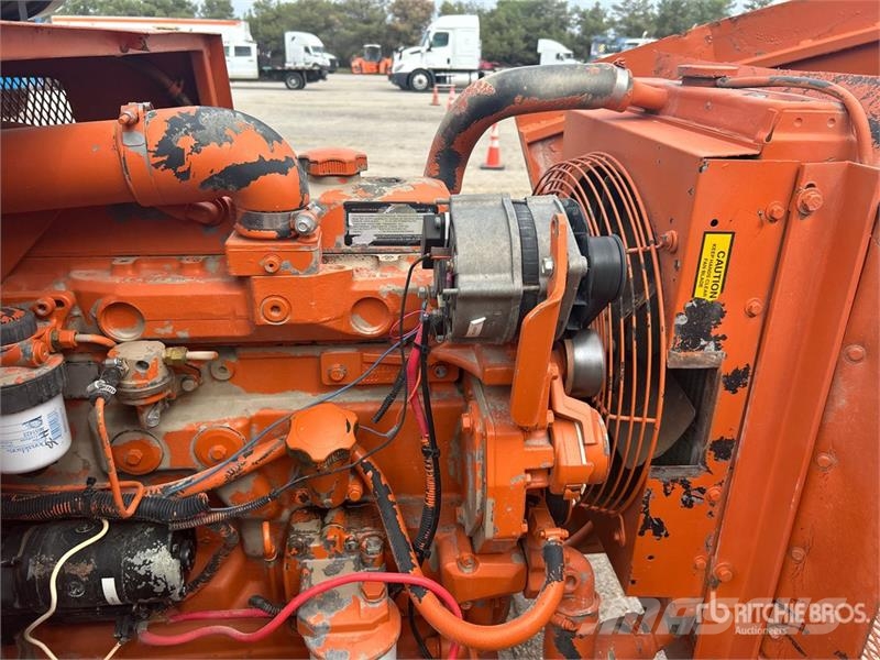 Broce RJ350 路面清掃機