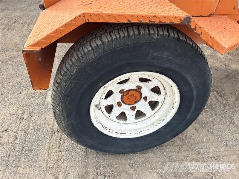 Broce RJ350 路面清掃機