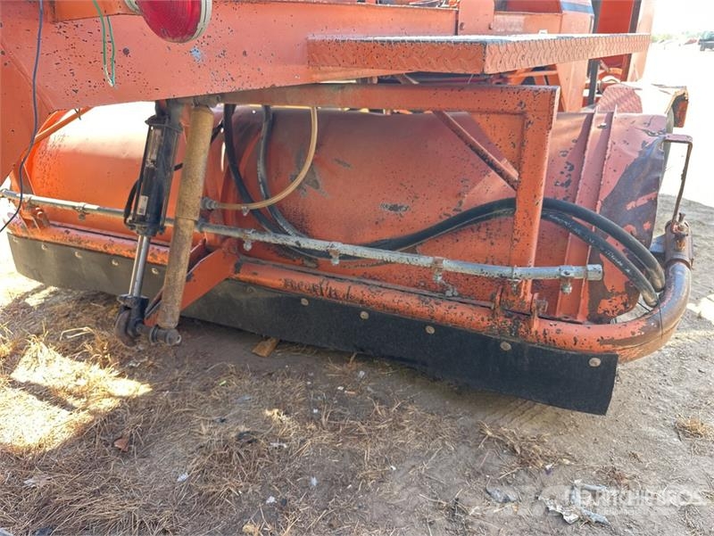 Broce RJ350 路面清掃機
