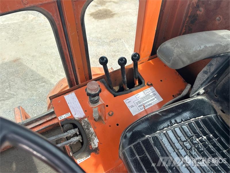 Broce RJ350 路面清掃機