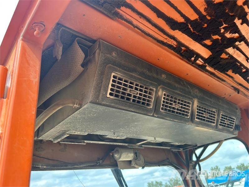Broce RJ350 路面清掃機