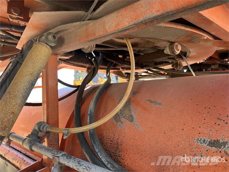 Broce RJ350 路面清掃機