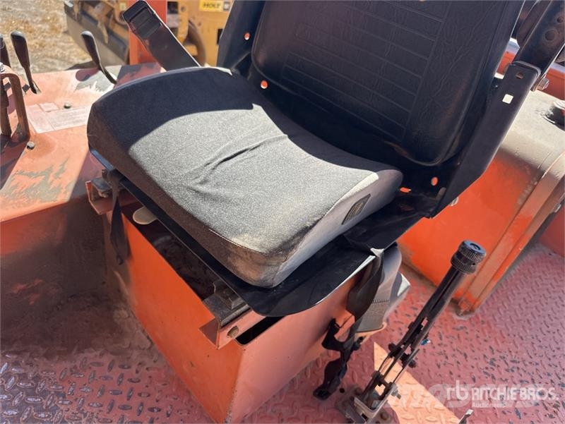 Broce RJ350 路面清掃機