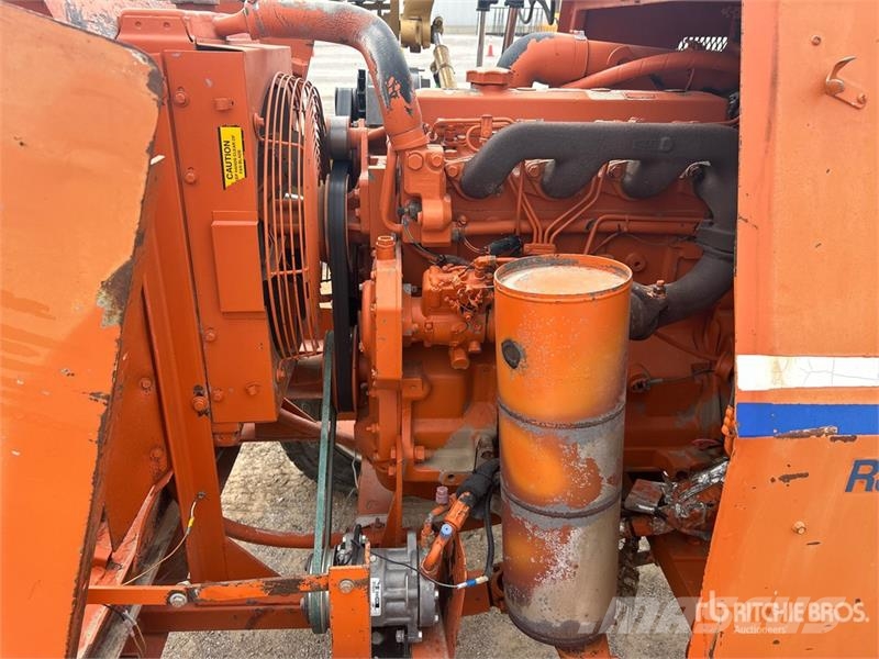 Broce RJ350 路面清掃機