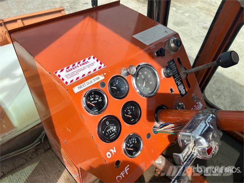 Broce RJ350 路面清掃機