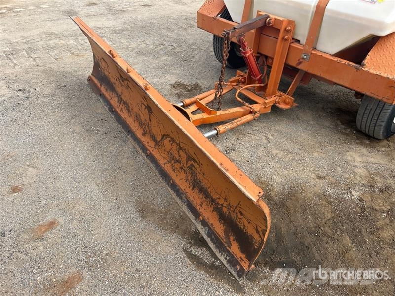 Broce RJ350 路面清掃機