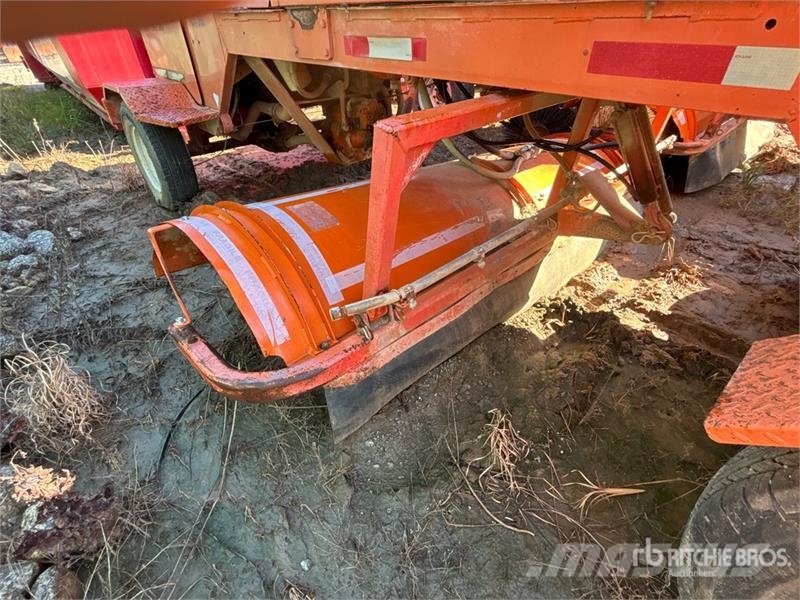 Broce RJT-350 Self-Propelled Broom Strojevi za metenje