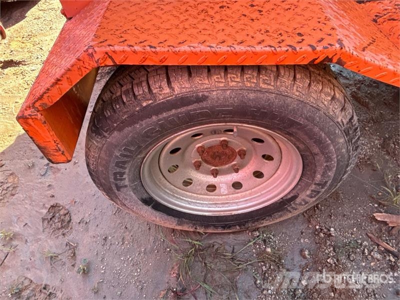 Broce RJT-350 Self-Propelled Broom Strojevi za metenje