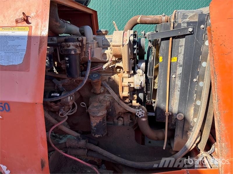 Broce RJT-350 Self-Propelled Broom Strojevi za metenje