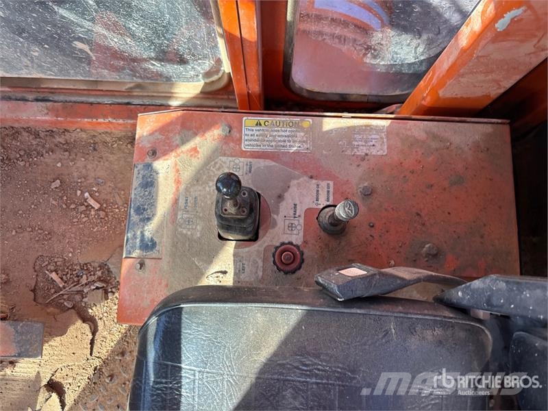 Broce RJT-350 Self-Propelled Broom Strojevi za metenje