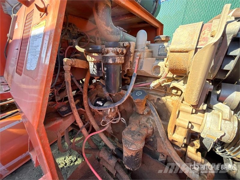 Broce RJT-350 Self-Propelled Broom Strojevi za metenje