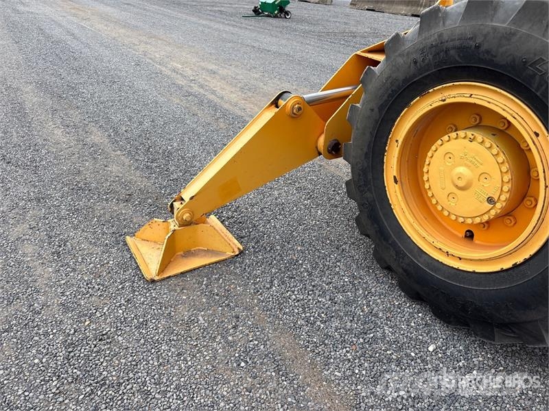 Broderson RT-300-2G 15 ton 4x4 Rough Terrain Crane Avtodvigala