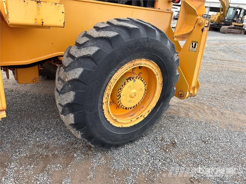 Broderson RT-300-2G 15 ton 4x4 Rough Terrain Crane Avtodvigala