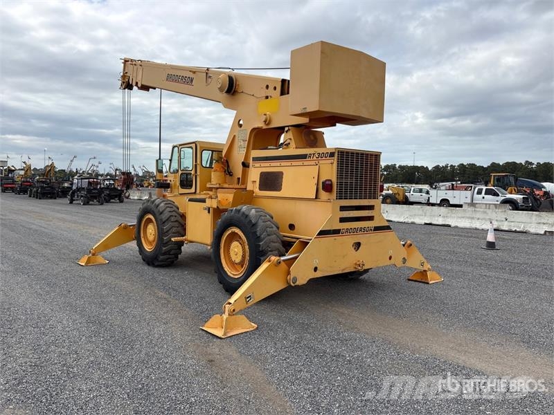 Broderson RT-300-2G 15 ton 4x4 Rough Terrain Crane Avtodvigala