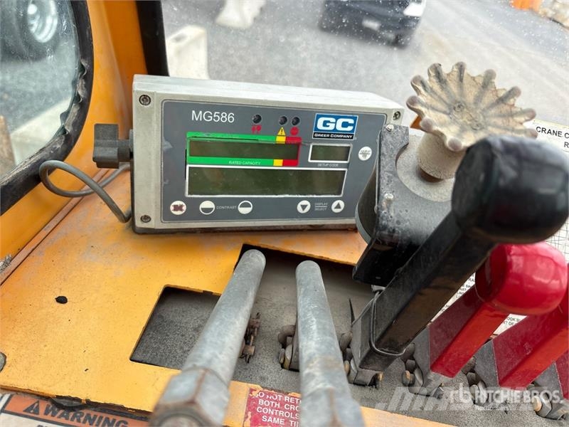 Broderson RT-300-2G 15 ton 4x4 Rough Terrain Crane Avtodvigala