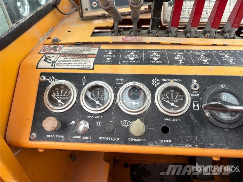 Broderson RT-300-2G 15 ton 4x4 Rough Terrain Crane Avtodvigala