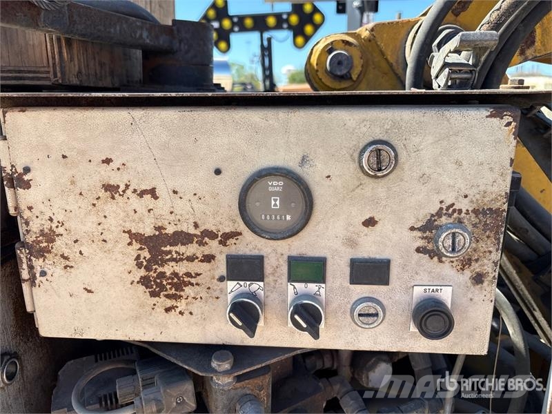 Brokk Electric Demolition Robot 건설 장비 - 기타