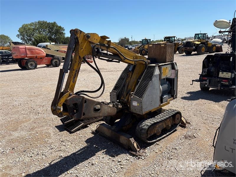 Brokk Electric Demolition Robot 건설 장비 - 기타