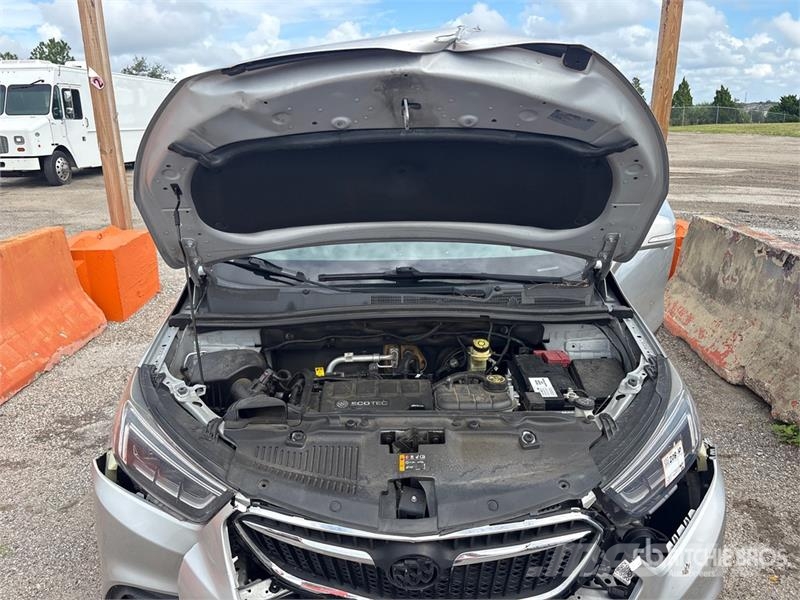 Buick Encore 2WD SUV Avtomobili