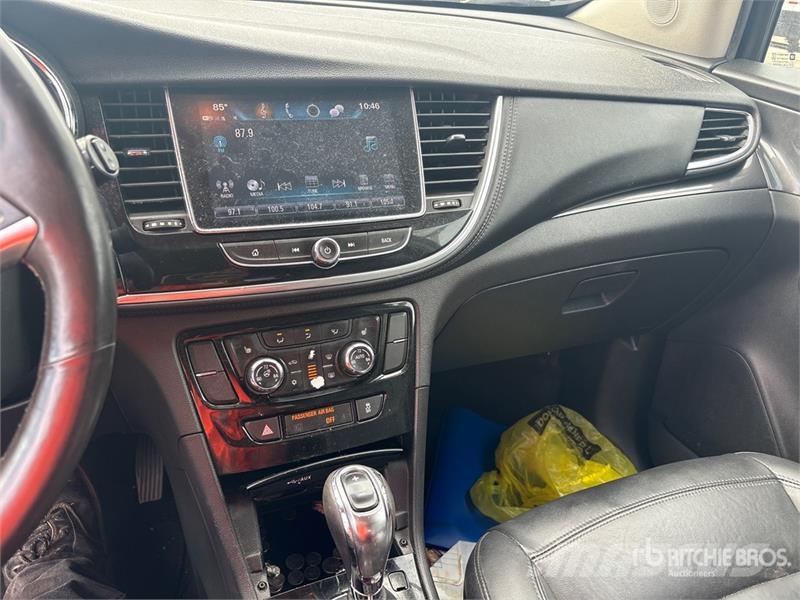 Buick Encore 2WD SUV Avtomobili
