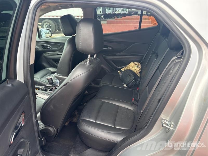 Buick Encore 2WD SUV Avtomobili
