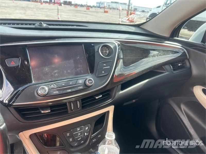 Buick Envision SUV Kistehergépjárművek