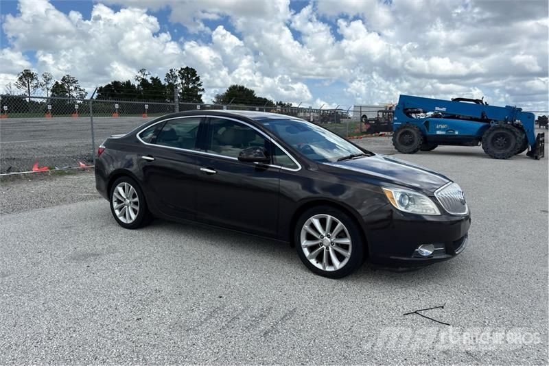 Buick Verano Automobile (Inoperable) Kistehergépjárművek
