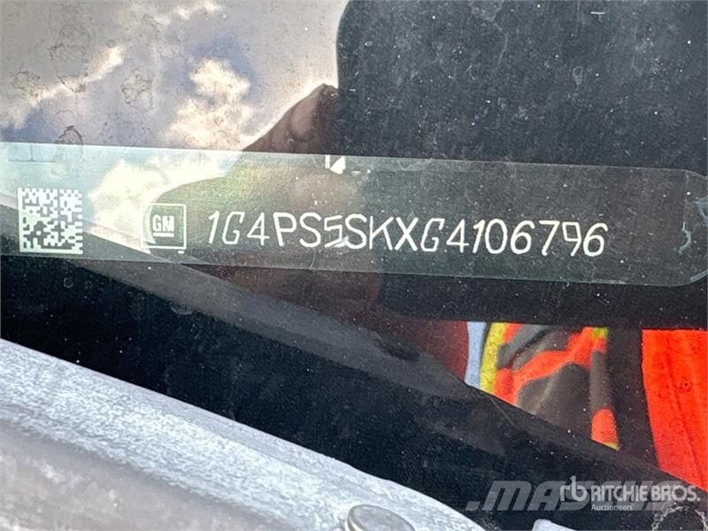 Buick Verano Automobile (Inoperable) Kistehergépjárművek