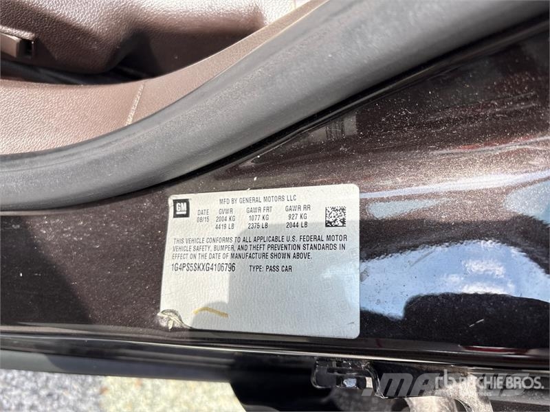 Buick Verano Automobile (Inoperable) Kistehergépjárművek