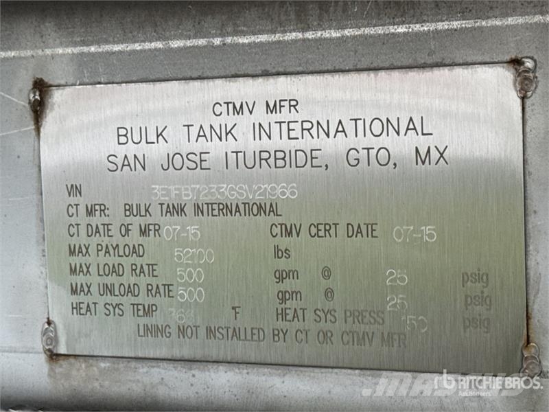 Bulk Tank International 7000 gal T/A Tanker Traile Reboques de cisternas