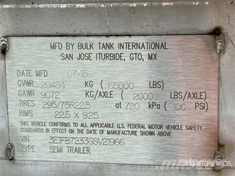 Bulk Tank International 7000 gal T/A Tanker Traile Reboques de cisternas