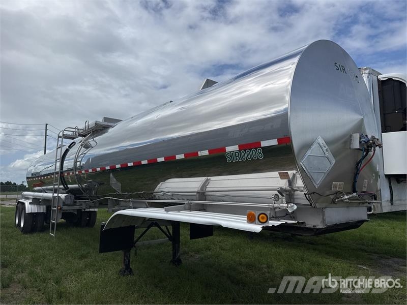Bulk Tank International 7000 gal T/A Tanker Traile Reboques de cisternas