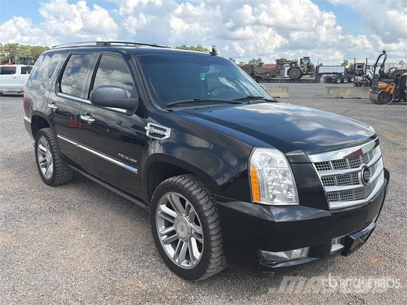 Cadillac Escalade 4x4 Hybrid SUV 汽车